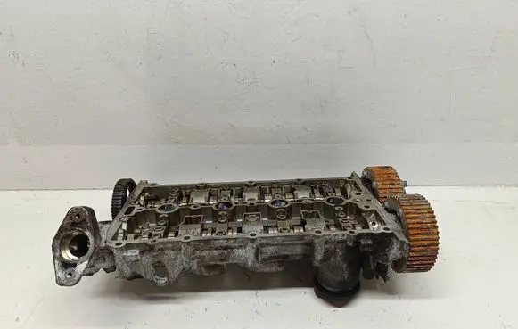 Engine head