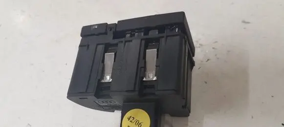 Audi A6 S6 C6 4F Other switches/knobs/shifts 050148072
