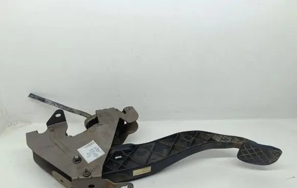 Volkswagen Transporter - Caravelle T5 Clutch pedal 7H1721059G 0518066