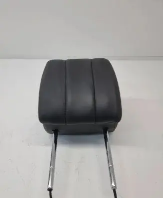 Land Rover Discovery 5 Front seat headrest 