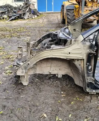 Honda CR-V Front quarter panel 