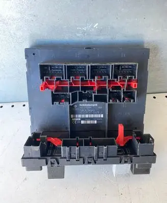 Volkswagen PASSAT B6 Comfort/convenience module 3C0937049J F005V00530 H37S1301