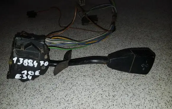 BMW 5 E34 Indicator stalk 1388470