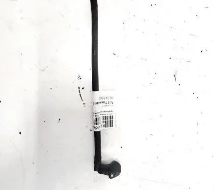Mazda 3 I Windshield washer spray nozzle 