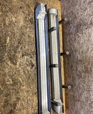 Mitsubishi L200 sill trim set (inner) 