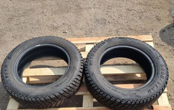 Fiat Fiorino R15 C winter/snow tires with studs GOODYEAR ULTRAGRIP