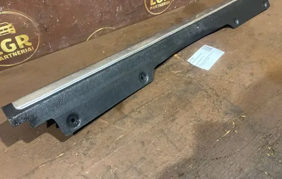 Audi A4 S4 B6 8E 8H Trunk/boot sill cover protection 8E9864483