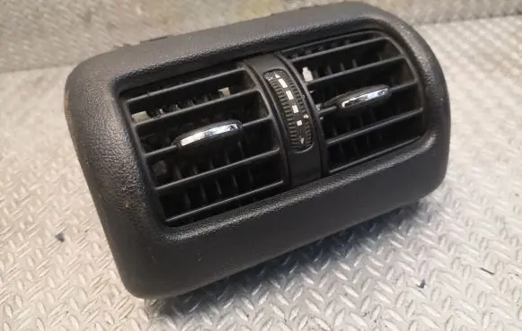 Mercedes-Benz C W203 Other center console (tunnel) element 2038303854