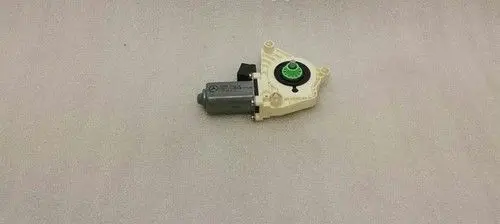 Mercedes-Benz S W221 Front door window regulator motor A2218203042