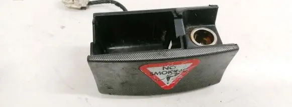 Toyota Avensis T250 Car ashtray