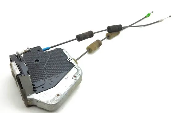 Lexus IS 220D-250-350 Rear door lock 6H2309