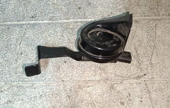 Audi A6 S6 C7 4G Horn signal 4G0951221