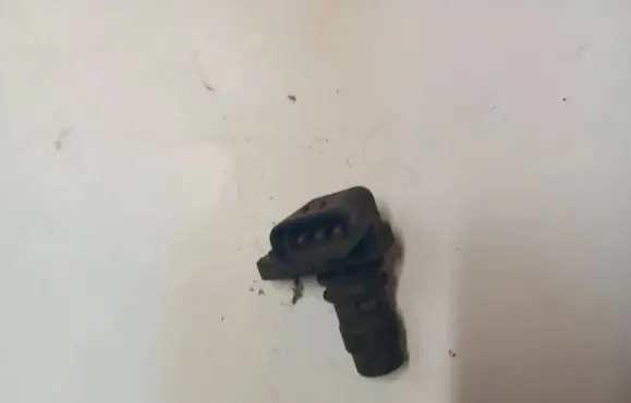 Camshaft position sensor