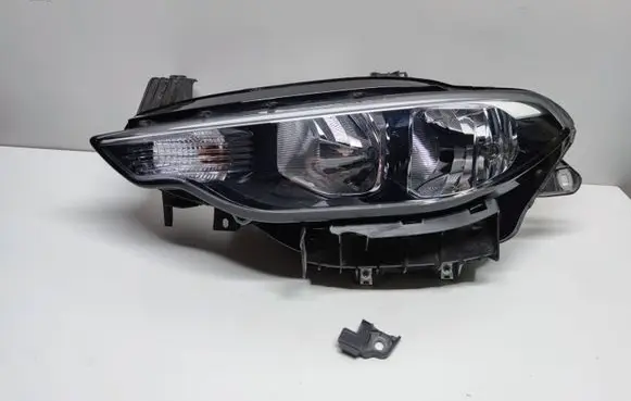 Fiat Tipo Headlight/headlamp 5221446200