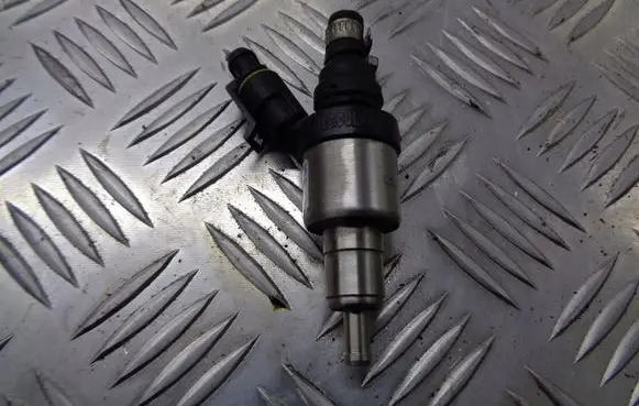 Chrysler PT Cruiser LP gas injectors set 110R-011079C