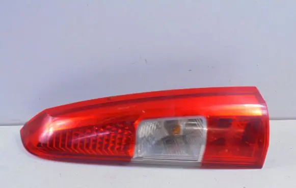Volvo V70 Rear/tail lights 160986