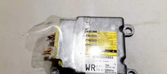 Toyota Yaris Airbag control unit/module 891700d410 220749-102