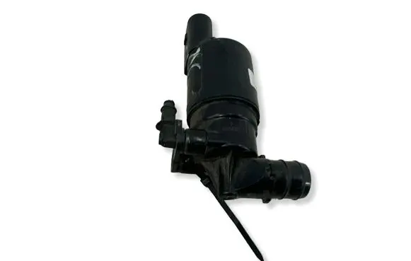 Volvo XC60 Windscreen/windshield washer pump 32274003