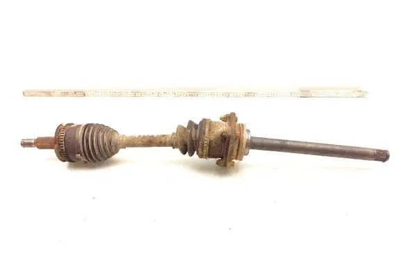 Mitsubishi L200 Front driveshaft