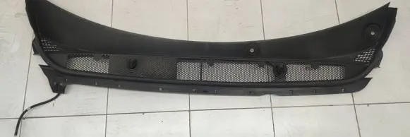 Peugeot 308 Wiper trim 98008282