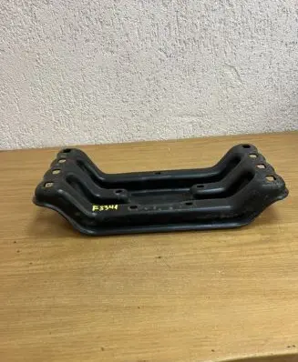 Mercedes-Benz GLC X253 C253 Gearbox mounting bracket A2132420401 F3341