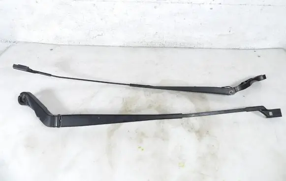 Citroen Jumper Front wiper blade arm