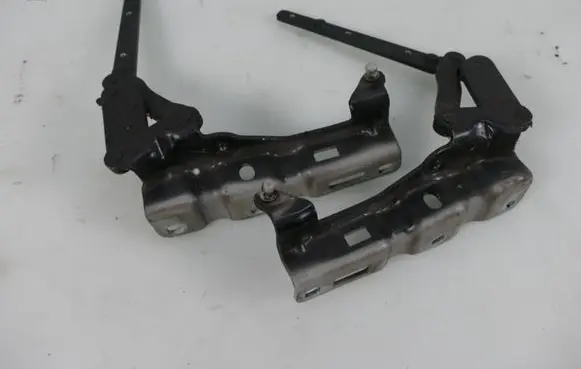Mercedes-Benz CLK A209 C209 Engine bonnet/hood hinges A2038800428 A2038800328