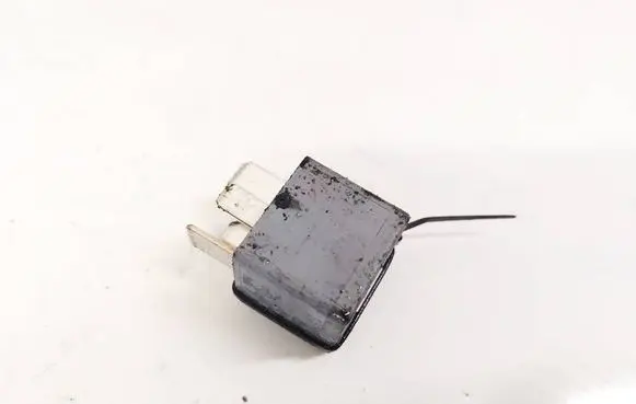Ford C-MAX II Other relay 5M5T14B192EA V23136J4X62