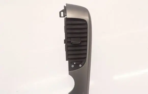 KIA Carnival Dash center air vent grill 4D97440000