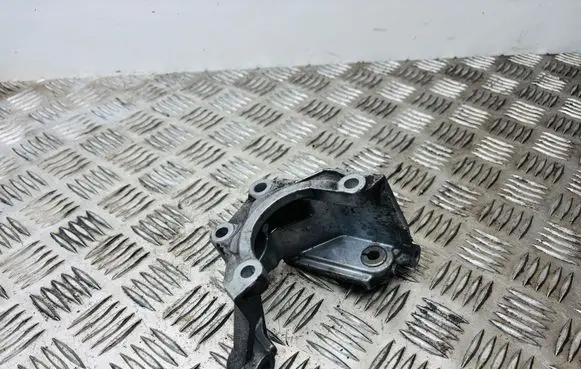 Audi A6 S6 C6 4F Power steering pump mounting bracket 06E145393B