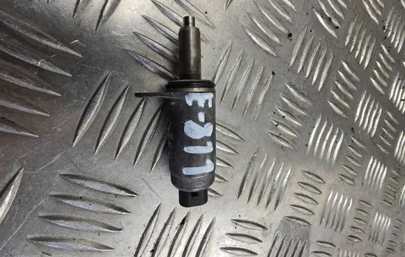 Audi A6 S6 C7 4G Camshaft vanos timing valve 06E103697G