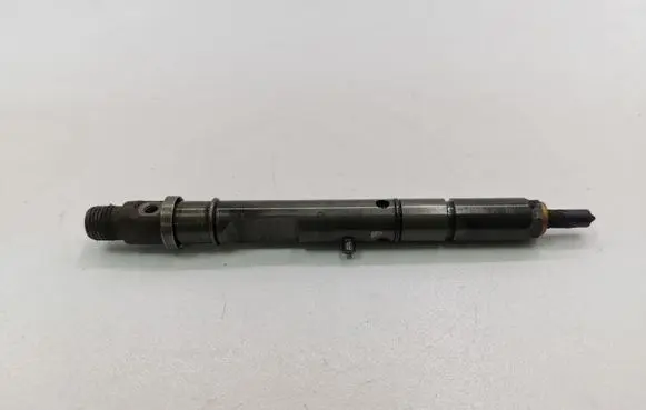 Audi A6 S6 C5 4B Fuel injector 059130201F 0432133795