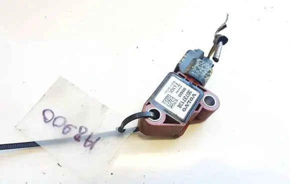 Volkswagen Golf IV Airbag deployment crash/impact sensor 30737138 8840a6