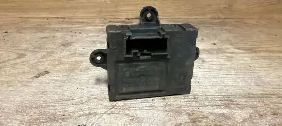 Volvo V70 Door control unit/module 9G9T14B534BC