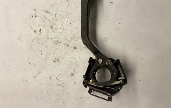 Volkswagen Golf III Wiper speed switch 289635