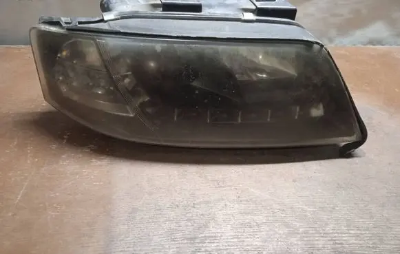 Volkswagen PASSAT B5 Headlight/headlamp SK3401ADA699