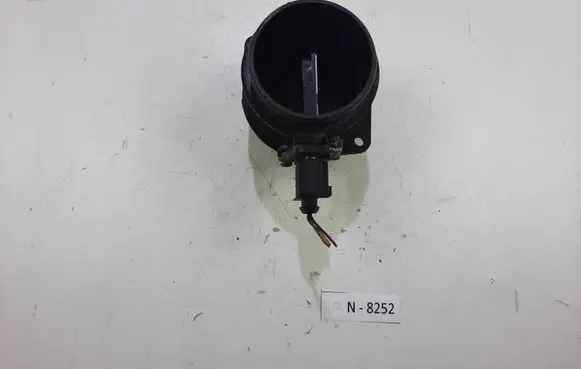 Audi A6 S6 C6 4F Mass air flow meter 06D906461
