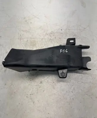 BMW 6 F06 Gran coupe Air intake duct part 7211516 18779815