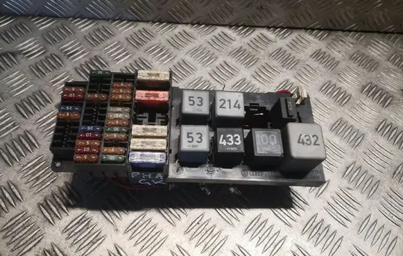 Fuse box set