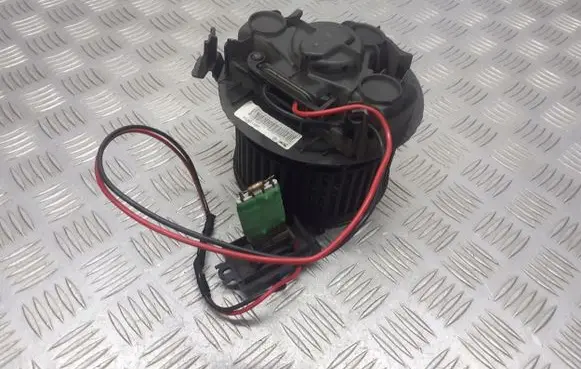 Renault Twingo II Front door blower motor 0991255H