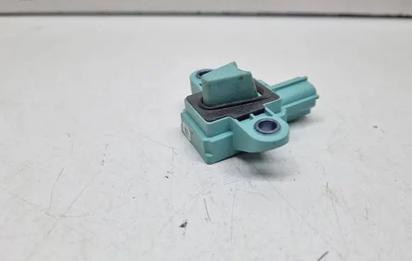 Audi A4 S4 B8 8K Airbag deployment crash/impact sensor 8K0955557C
