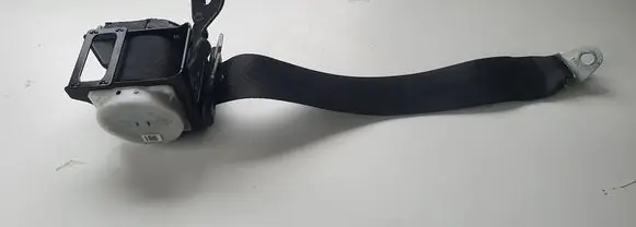 Mazda 6 Rear seatbelt