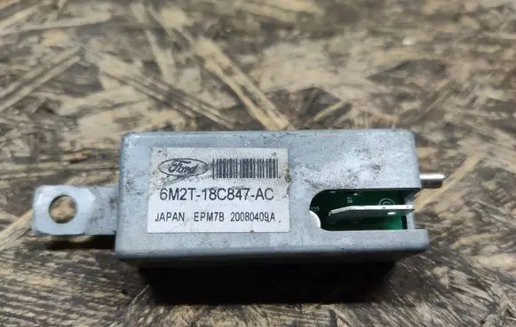 Ford S-MAX Aerial antenna amplifier 6M2T18C847AC