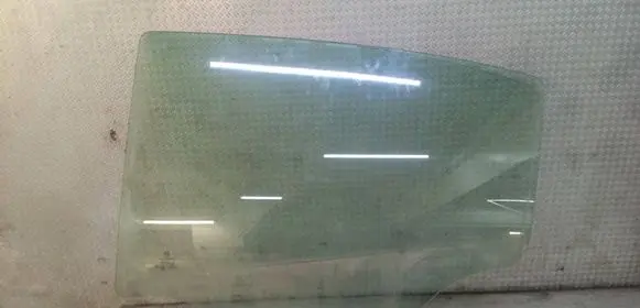 Peugeot 208 I Rear door window glass 