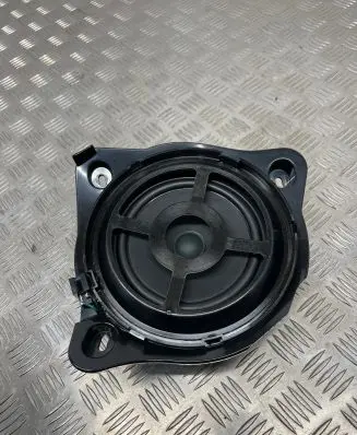 Mercedes-Benz E W213 Subwoofer speaker A2058201602