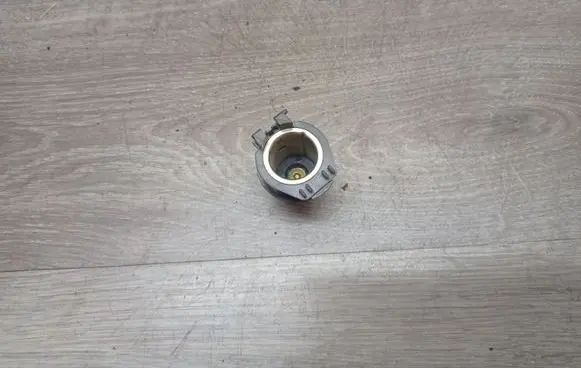 Volvo XC70 Cigarette lighter rear 
