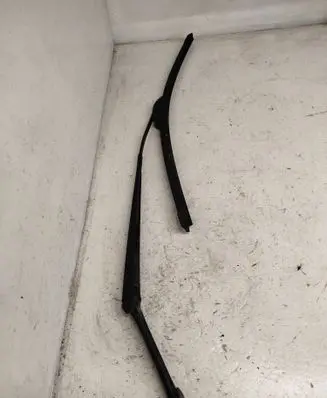 Volkswagen Sharan Windshield/front glass wiper blade 