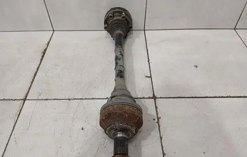 Audi R8 42 Rear driveshaft/prop shaft 420501203B
