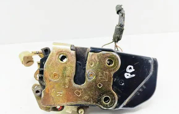 Chrysler Grand Voyager IV Front door lock
