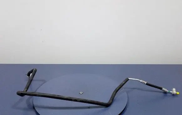 Maserati Levante Air conditioning (A/C) pipe/hose 670033076
